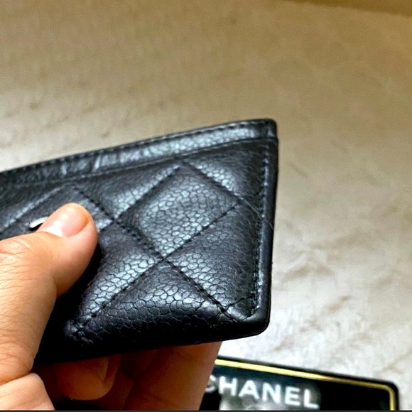 Chanel Black Caviar Flat Cardholder - Picture 5 of 7